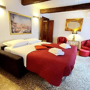 Appartement Palazzo Del Sale, Rialto, Venetië