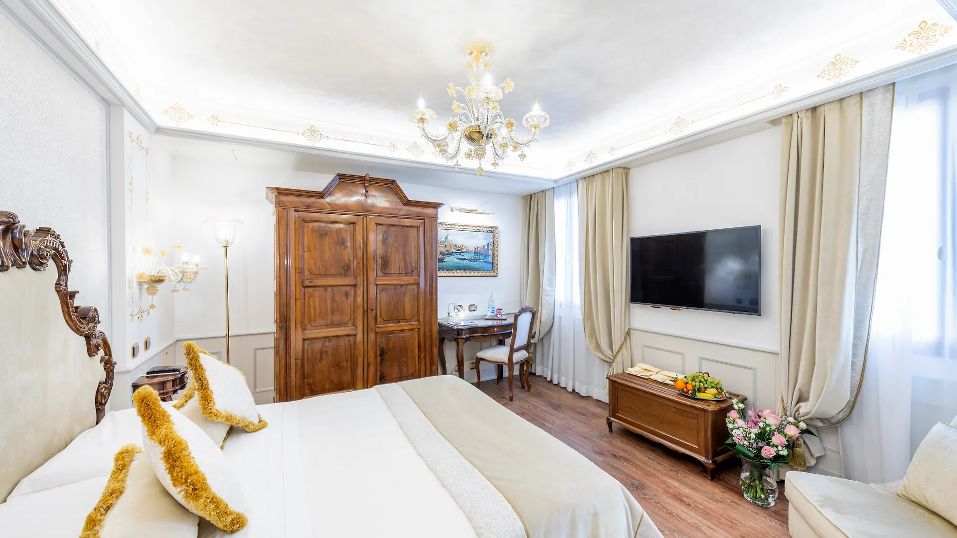 Monaco&Grand Canal Venecia 4*,  Italia